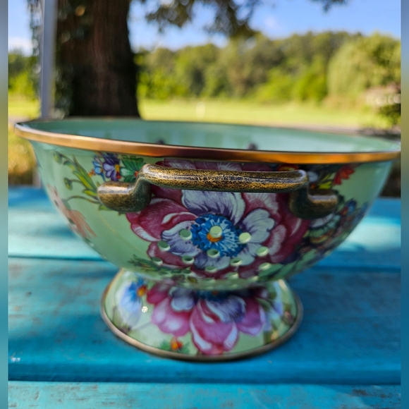 Mackenzie Childs Flower Market Green Large Colander - Picture 3 of 7